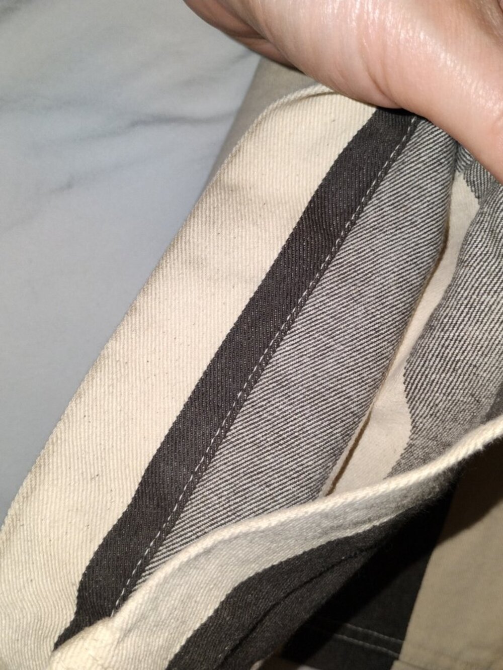 Non-stock Bronson Heavyweight wide striped prison pants - Picture 9 of 10